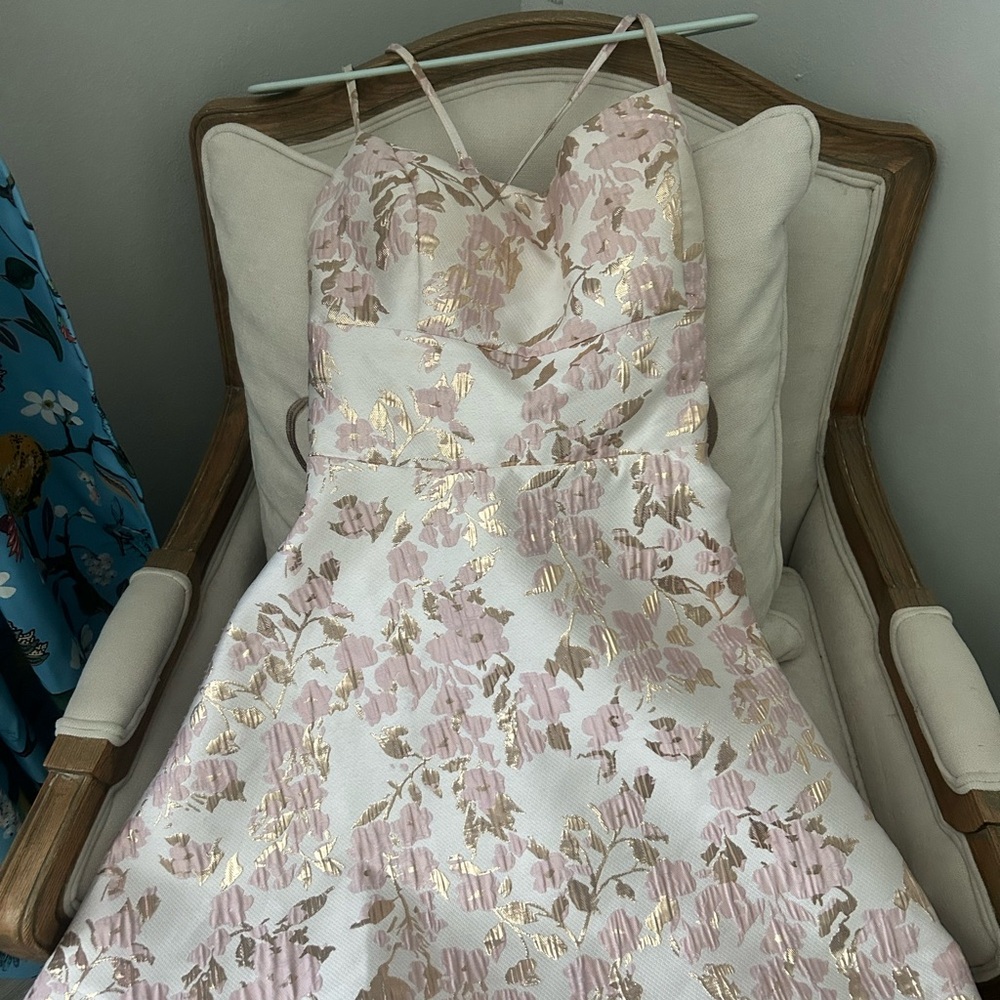 Chic Pink and Gold Floral Midi Dress
